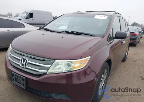 2011 Honda Odyssey Ex z USA, uszkodzony, nr VIN 5FNRL5H46BB095817